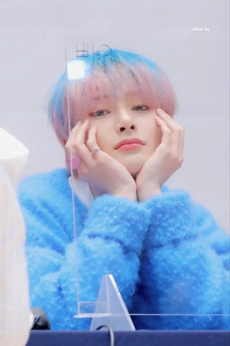 Behind-the-scenes cut of I.N (Stray Kids)