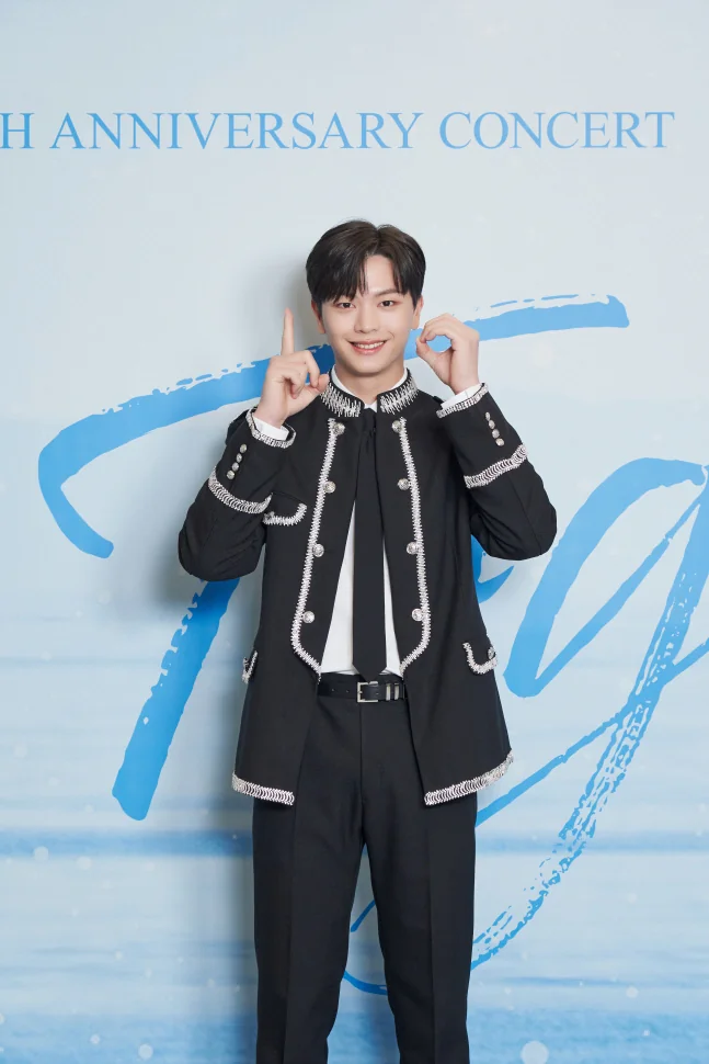 Latest photo of Lim Hyunsik (BTOB)