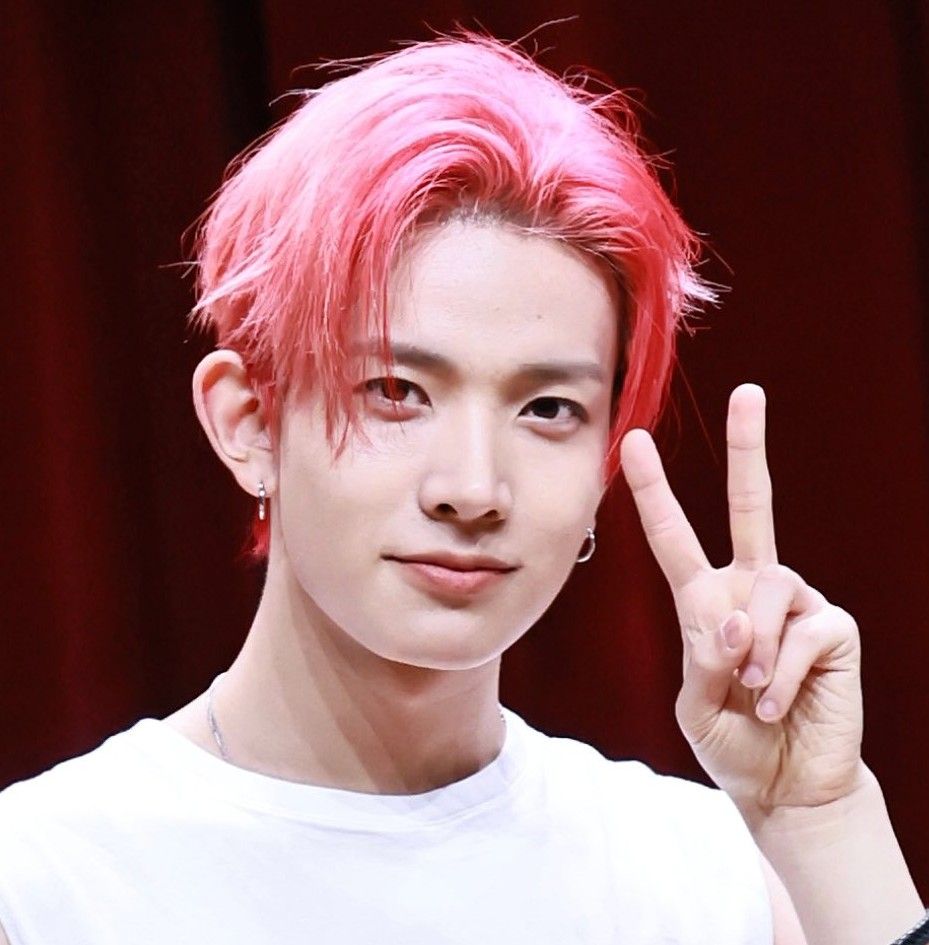 Foto terbaru Heeseung