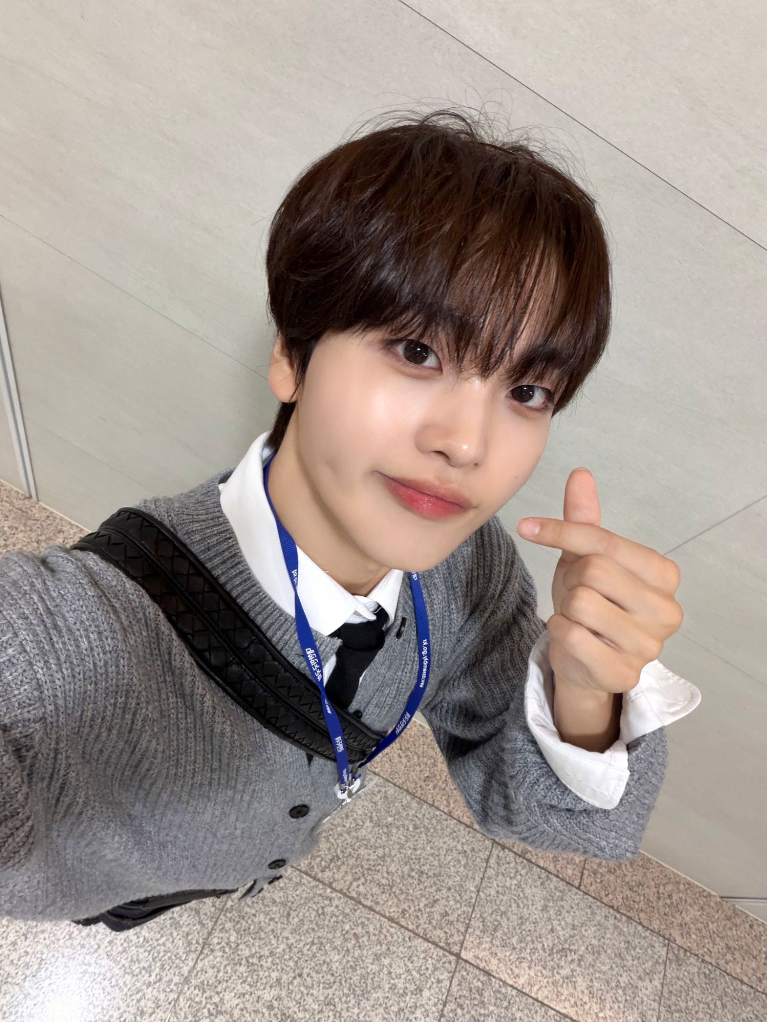 A moment captured by Hyeongjun (CRAVITY)'s fan