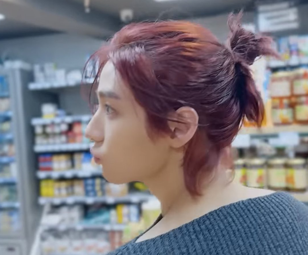 A moment captured by Leehan (BOYNEXTDOOR)'s fan