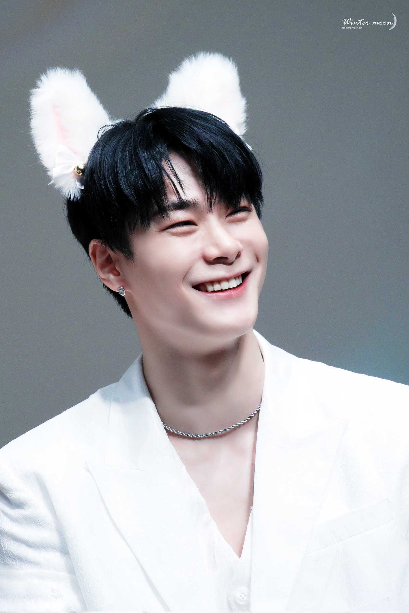 Behind-the-scenes cut of Moonbin (ASTRO)