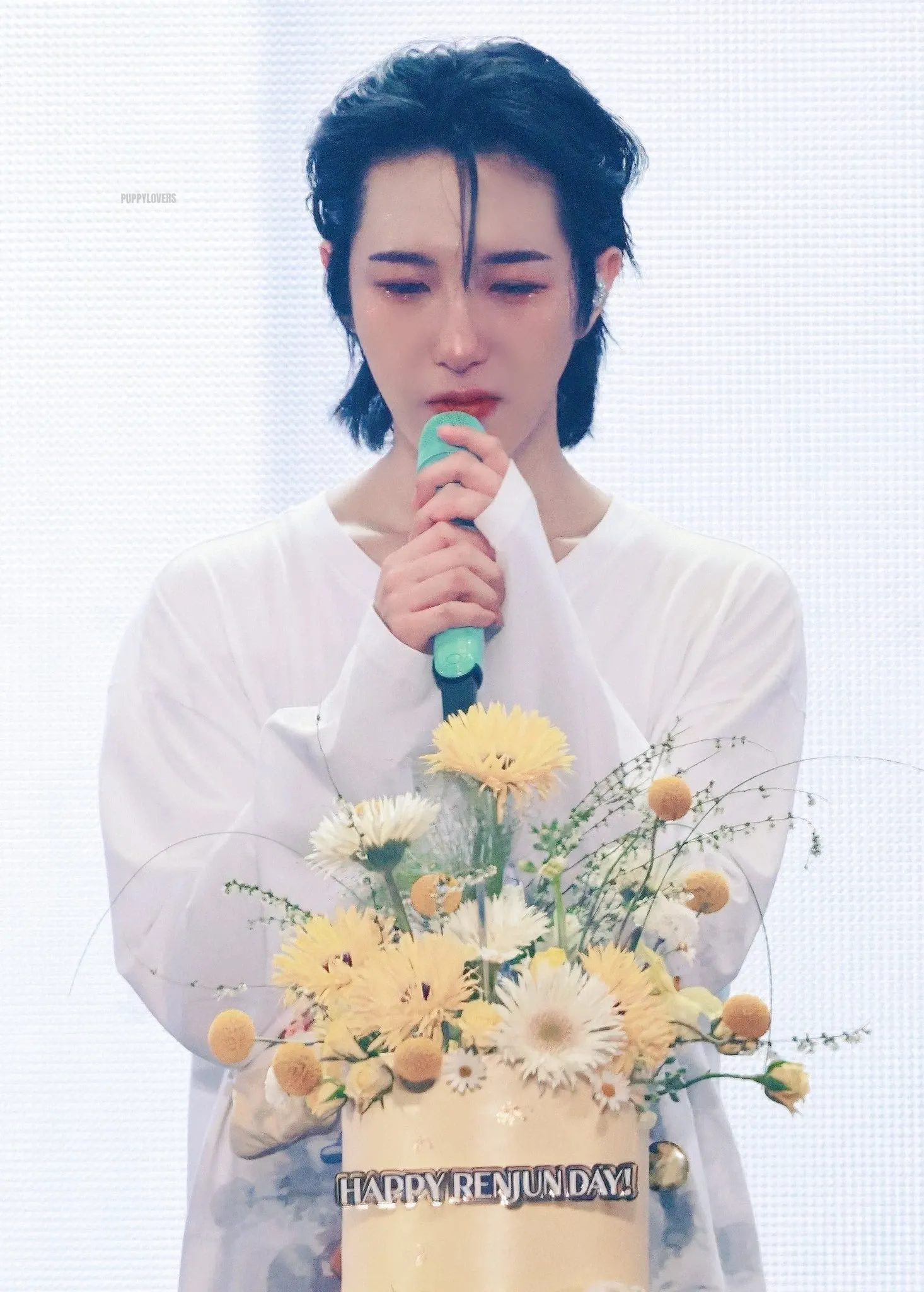 Recent activity shot of NCT DREAM