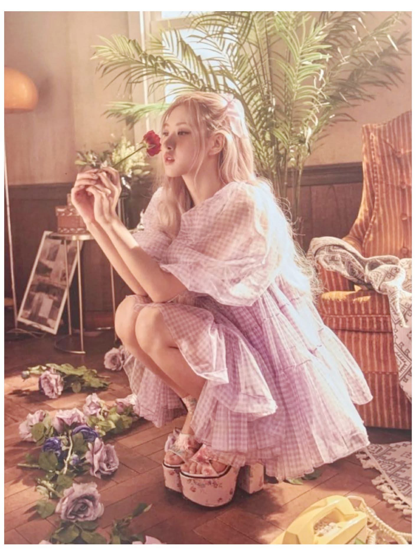 Recent activity shot of ROSÉ (BLACKPINK)