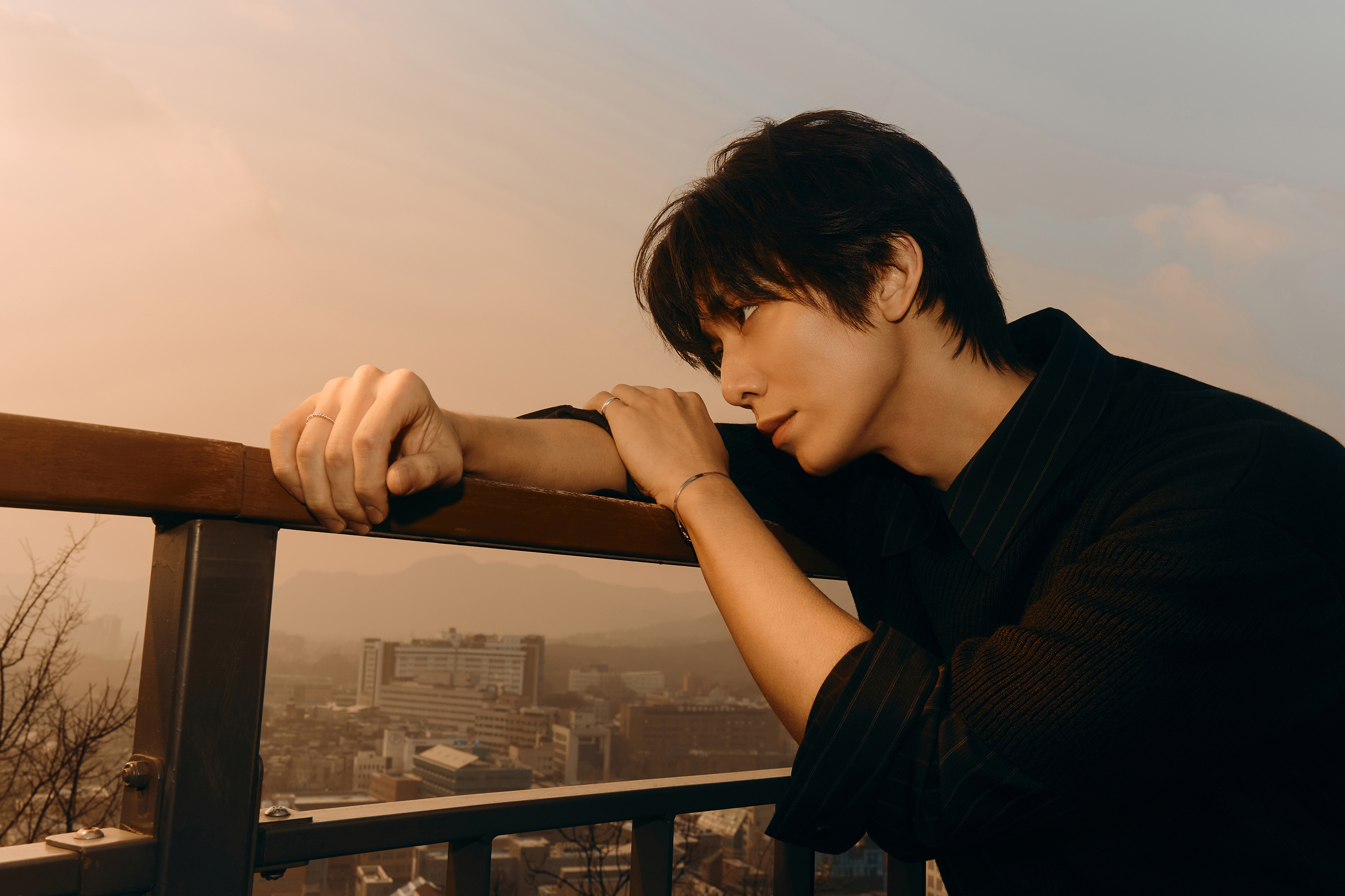 Latest photo of Hwiyoung (SF9)