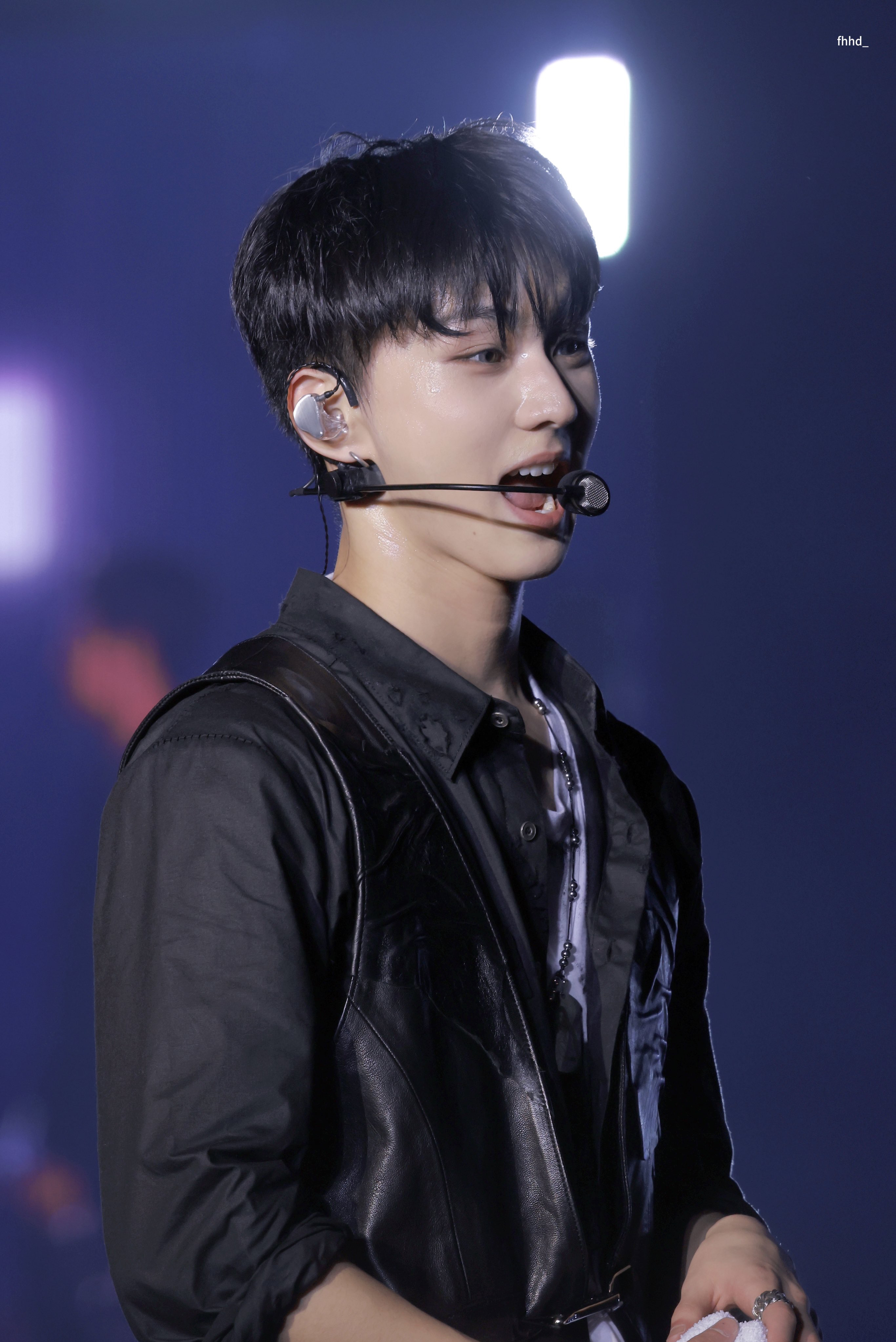 Latest photo of Jungwon (ENHYPEN)