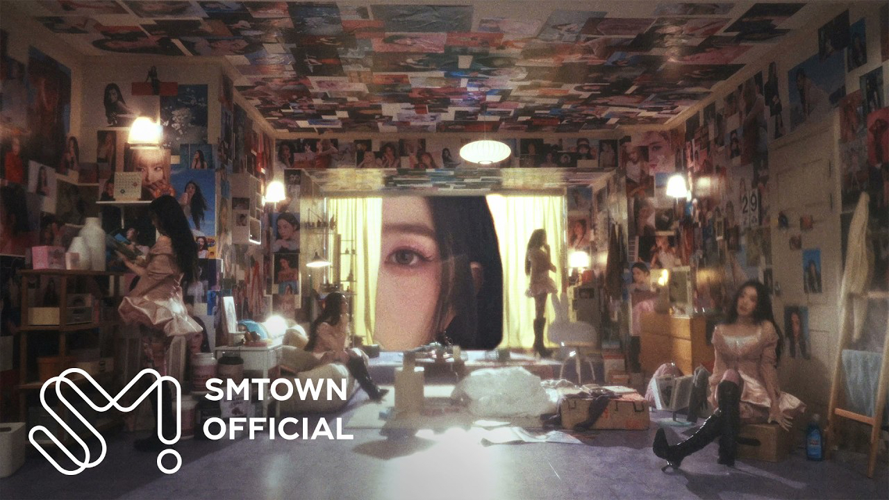 Momen yang diabadikan oleh penggemar Red Velvet