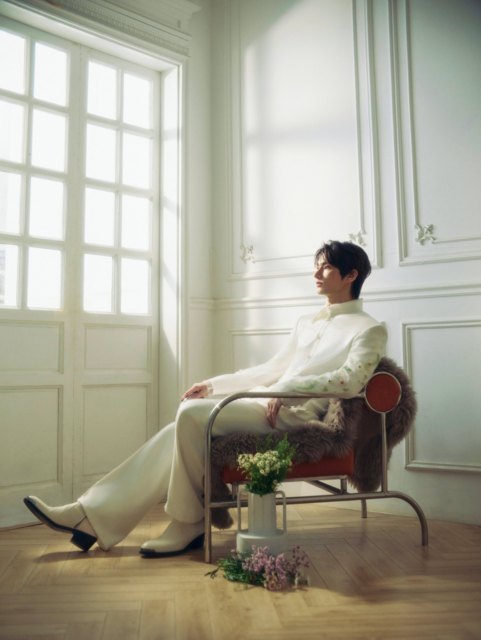 Latest photo of Jun (SEVENTEEN)