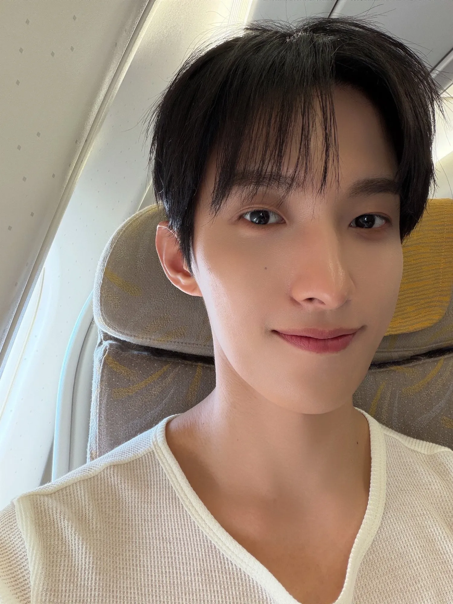 Latest photo of DK (SEVENTEEN)