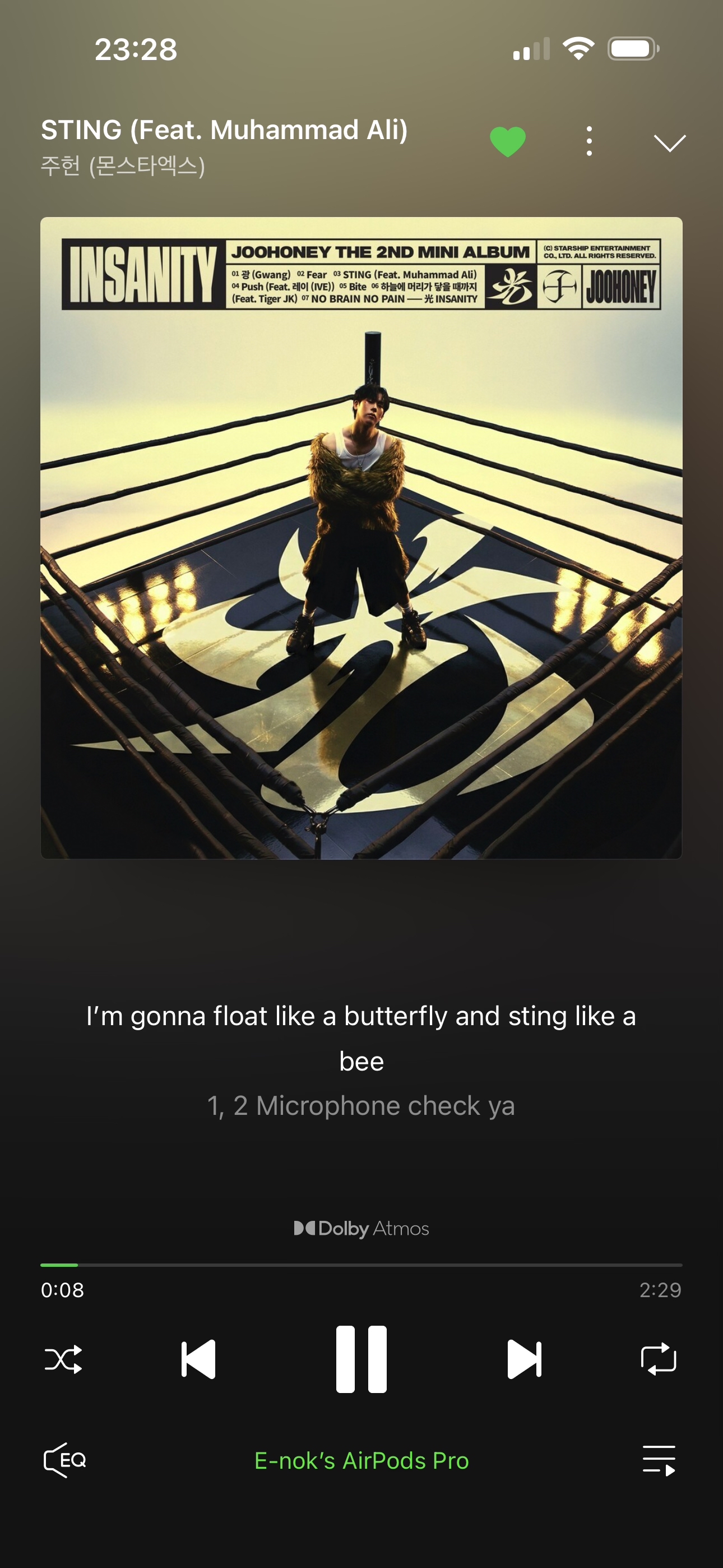 周宪 (MONSTA X)粉丝拍下的瞬间