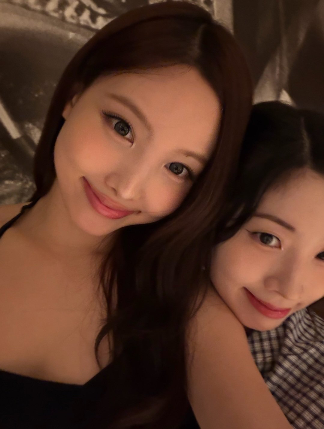 A moment captured by Nayeon (TWICE)'s fan
