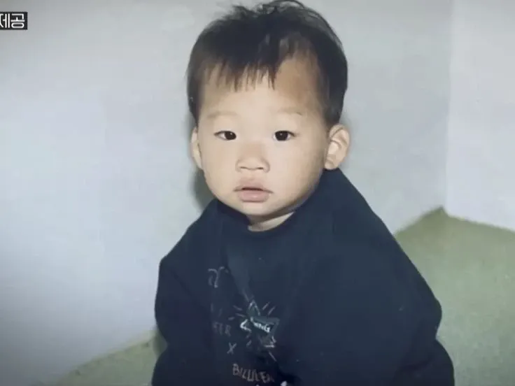 Recent activity shot of Taeyang (BIGBANG)