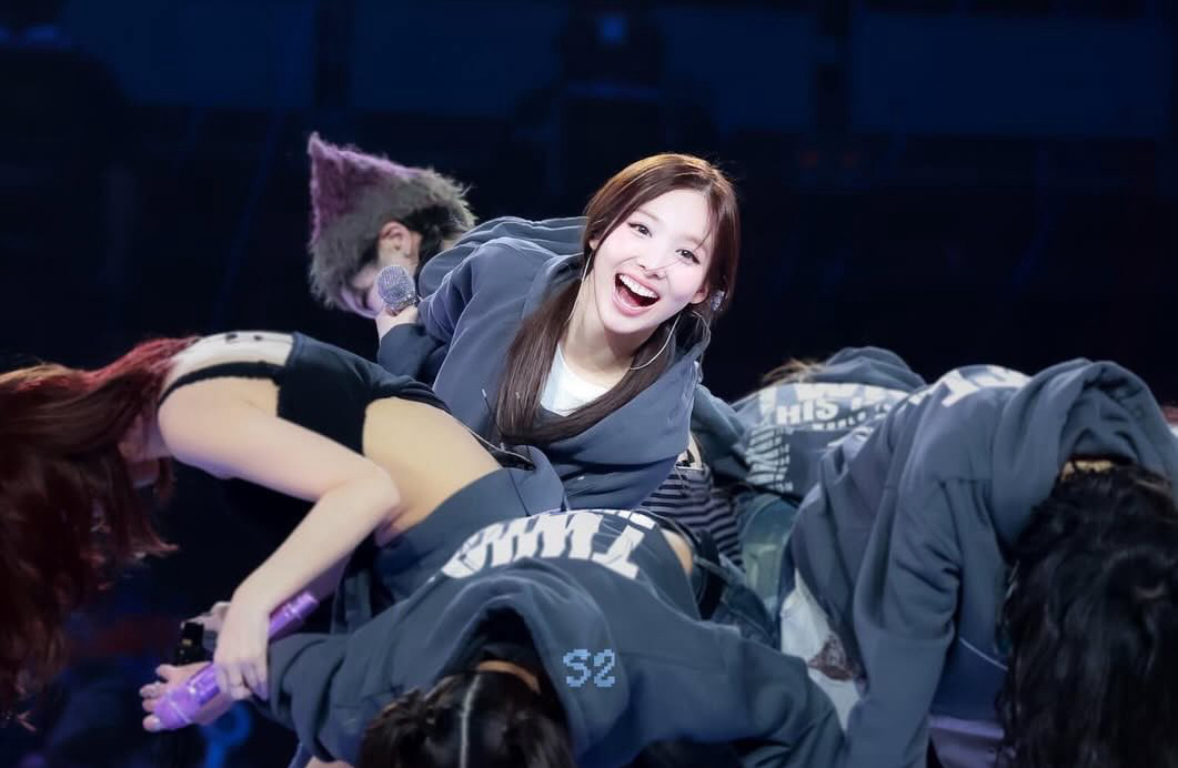 Behind-the-scenes cut of Nayeon (TWICE)