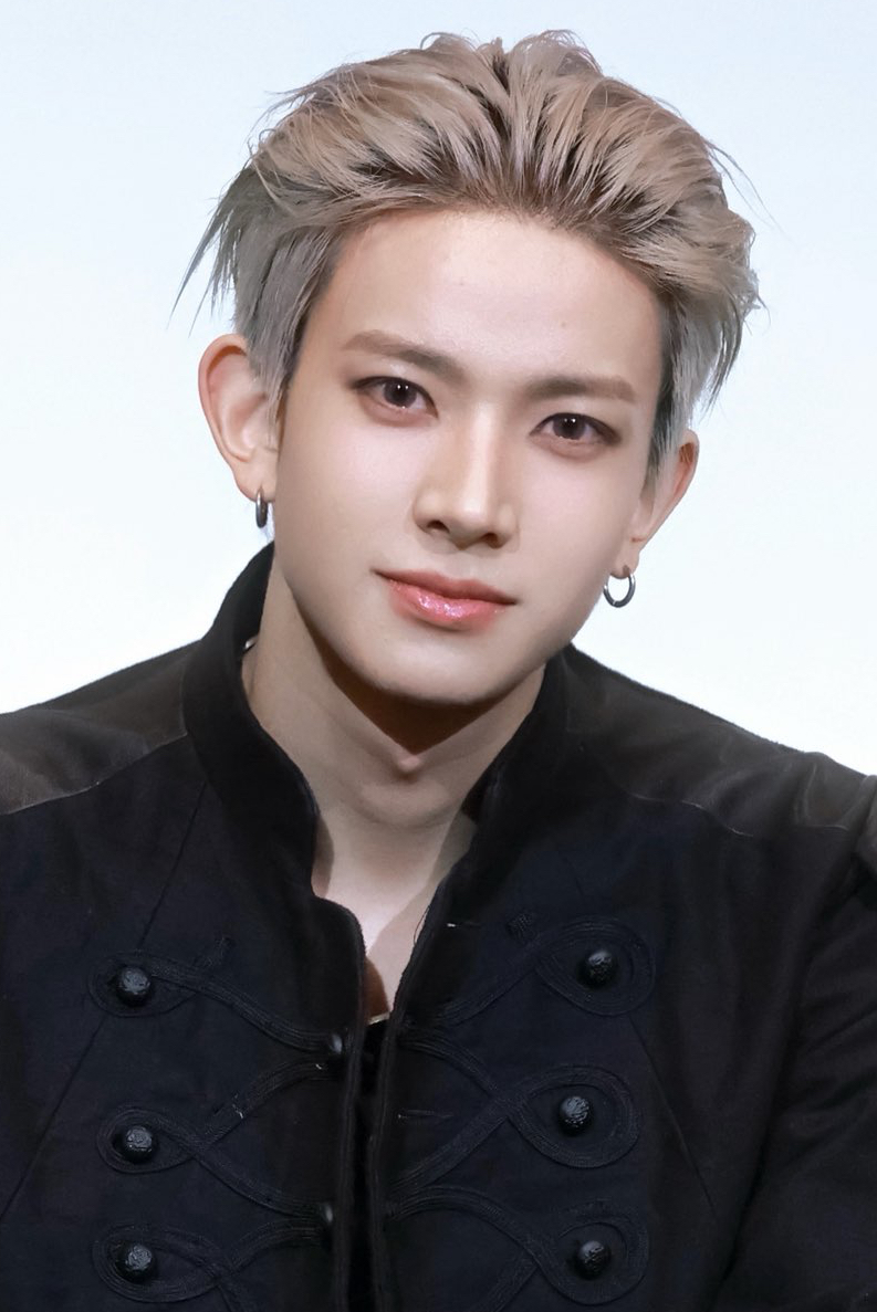 희승의 비하인드 컷