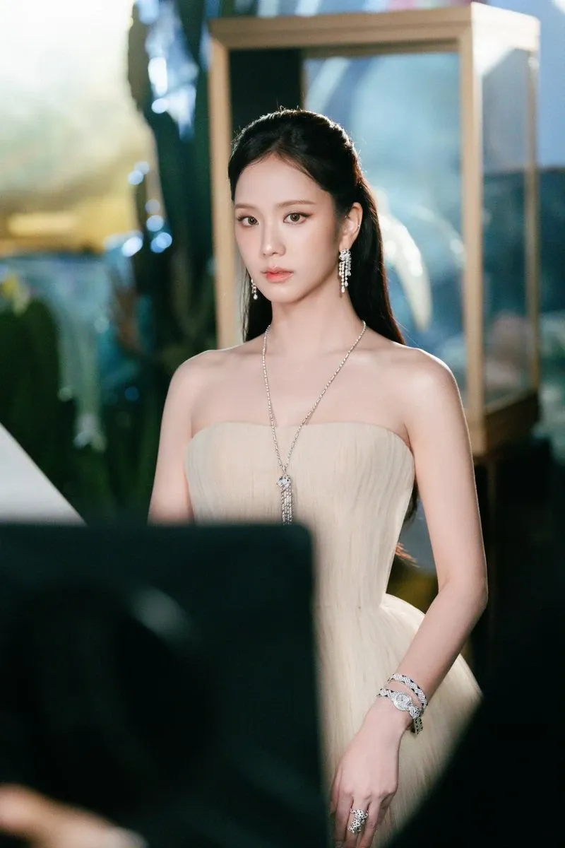 BLACKPINK Jisoo Fandom Community │ No.1 KPOP App CHOEAEDOL