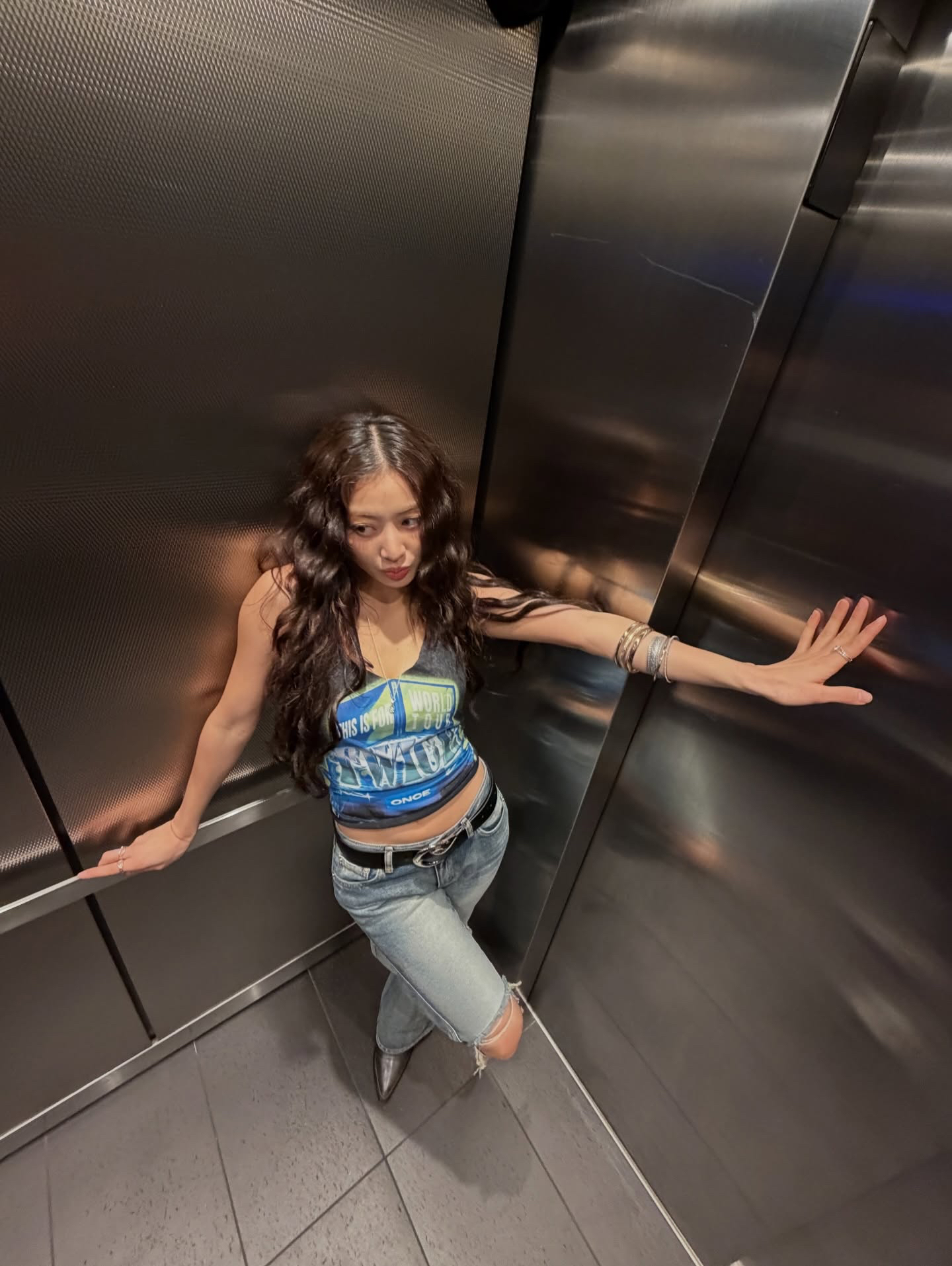 志效 (TWICE)粉絲拍下的瞬間