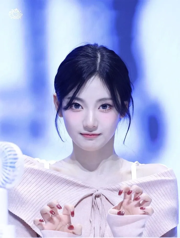 寧寧 (aespa)粉絲拍下的瞬間