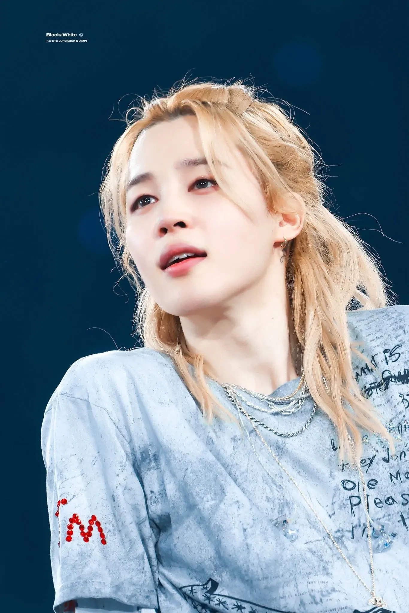 Foto aktivitas terbaru Jimin (BTS)