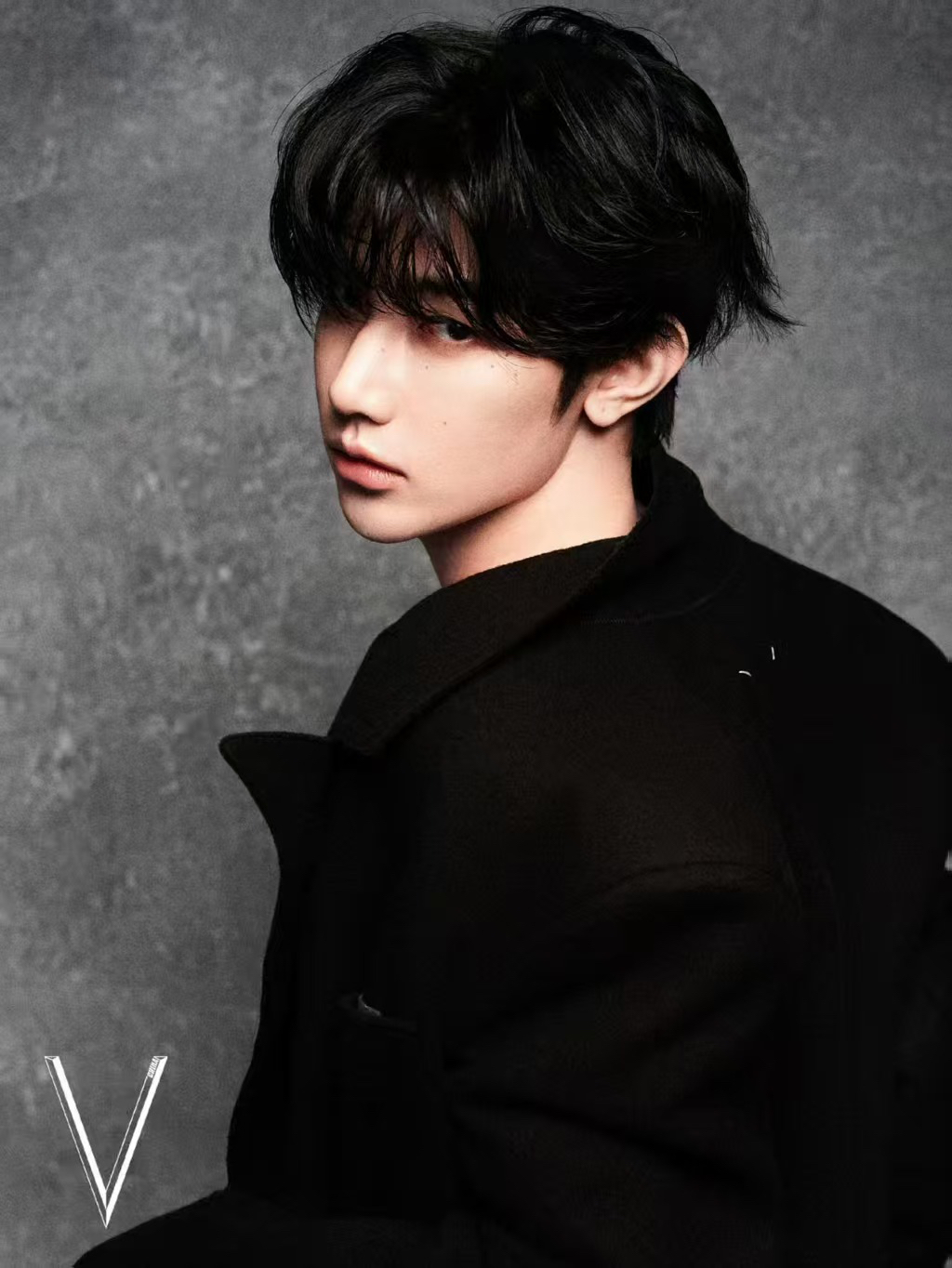 章昊 (ZEROBASEONE)的幕後花絮