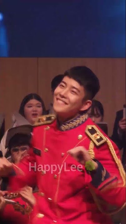 Behind-the-scenes cut of MJ (ASTRO)