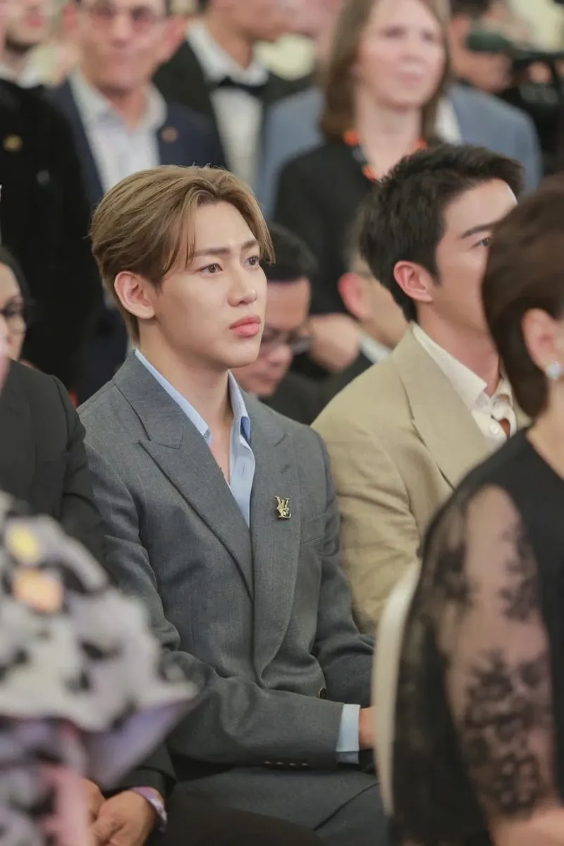 Latest photo of Bambam (GOT7)