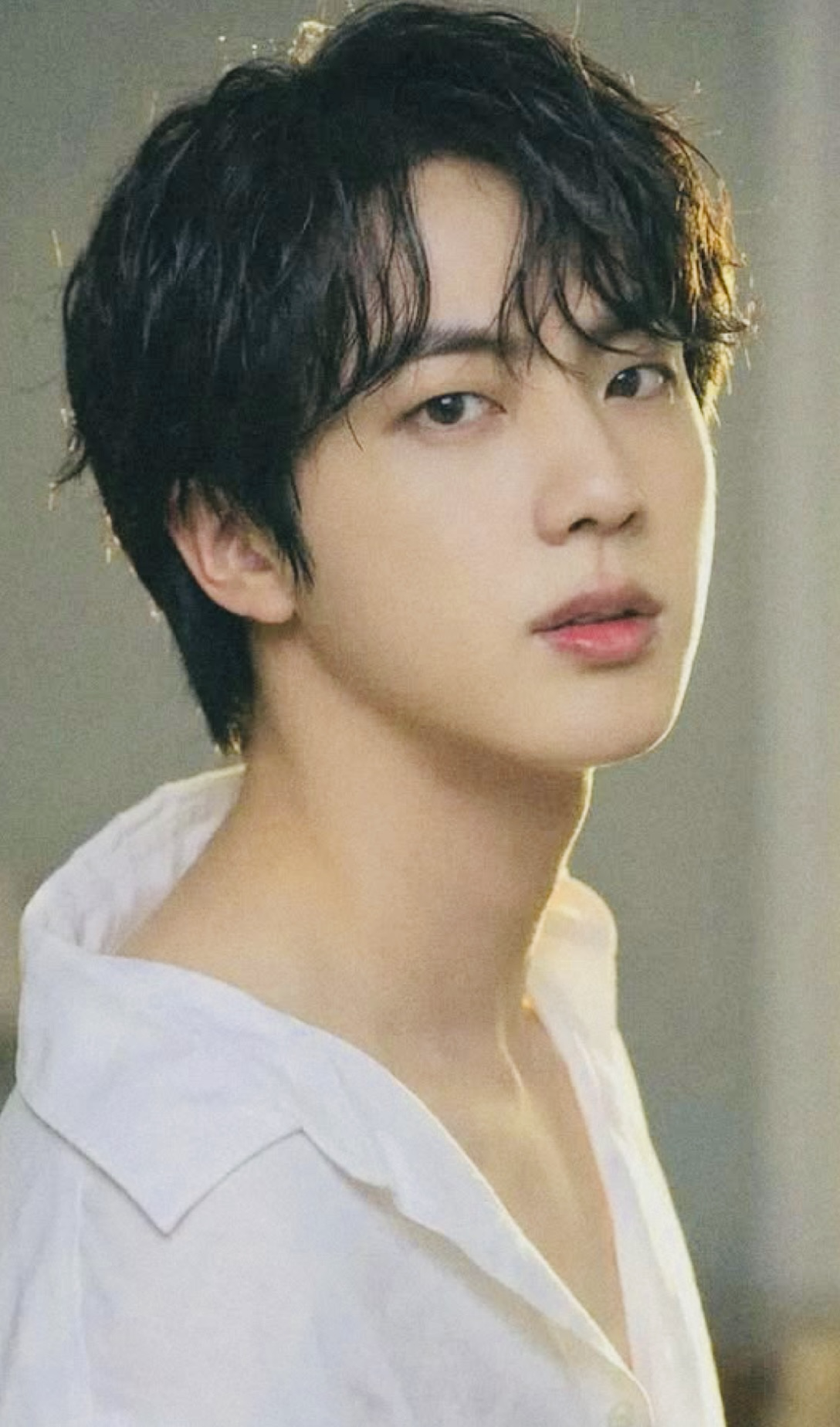 粉丝推荐的Jin (防弹少年团)壁纸图片