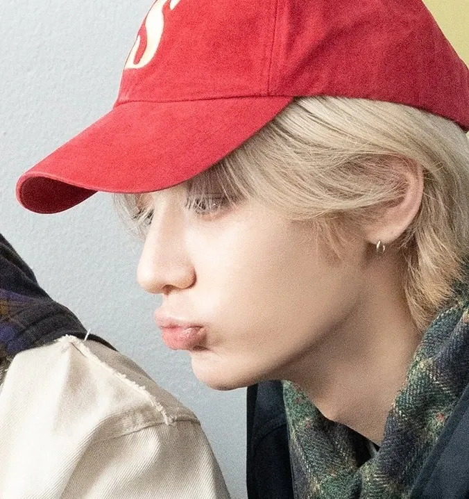 A moment captured by Leehan (BOYNEXTDOOR)'s fan