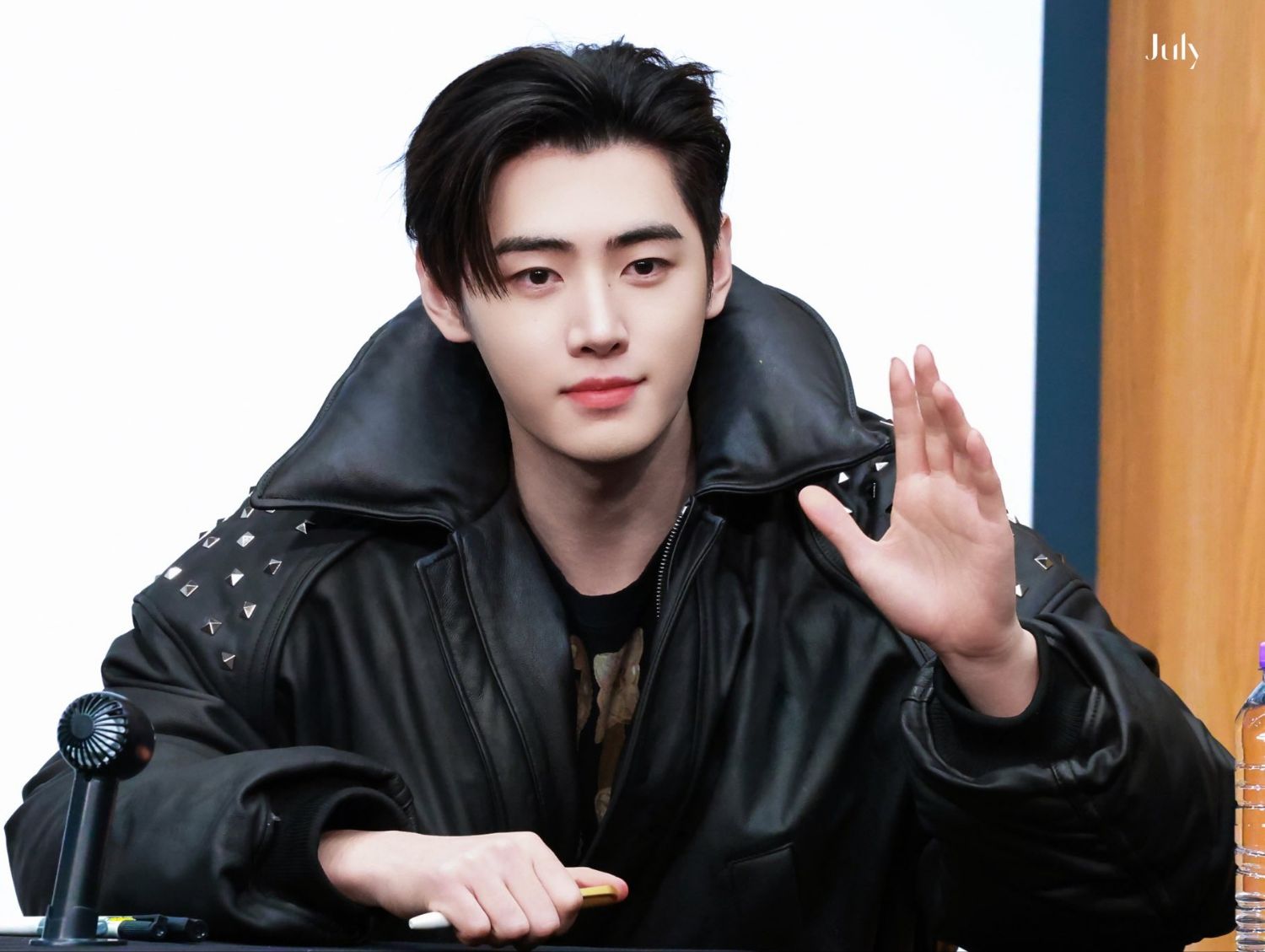 ソンフン (ENHYPEN)の最新写真