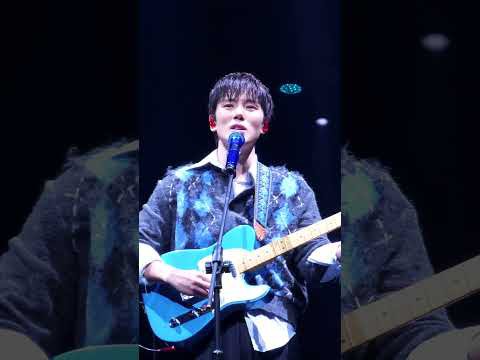 Behind-the-scenes cut of Shownu (MONSTA X)