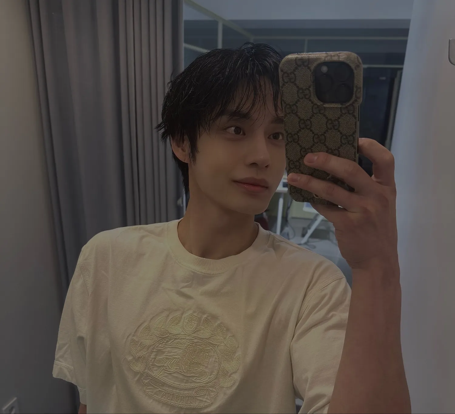 Latest photo of Kim Jiwoong (ZEROBASEONE)