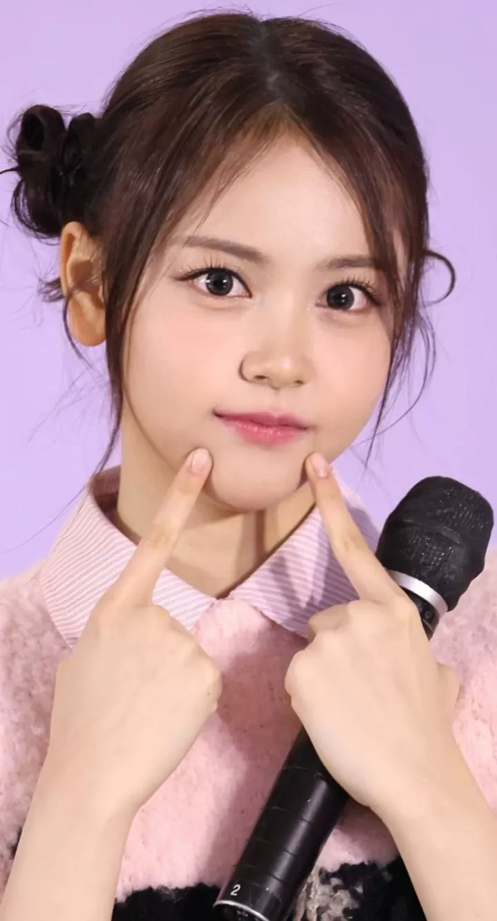 Latest photo of Carmen (Hearts2Hearts)