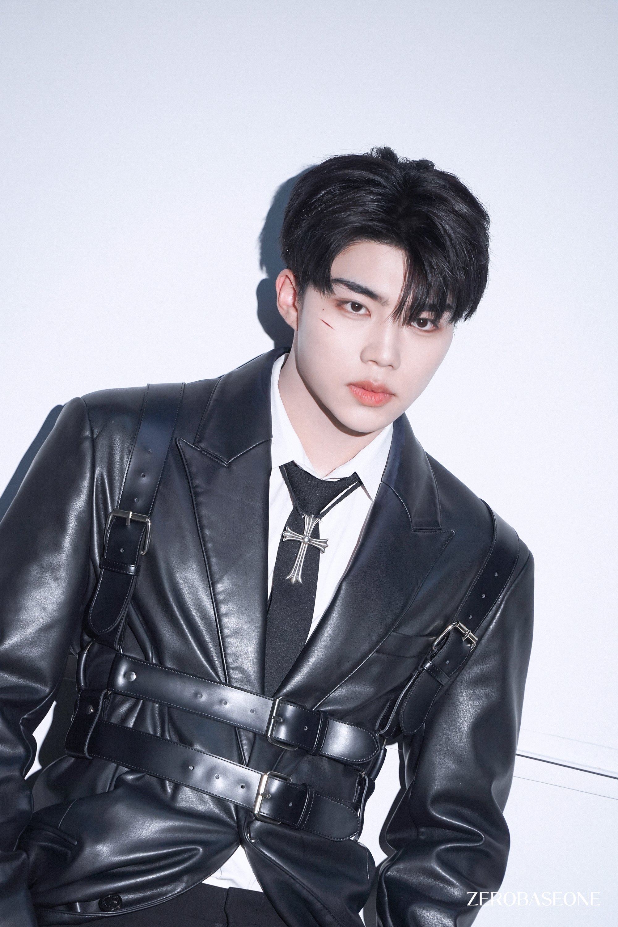 Latest photo of Park Gunwook (ZEROBASEONE)