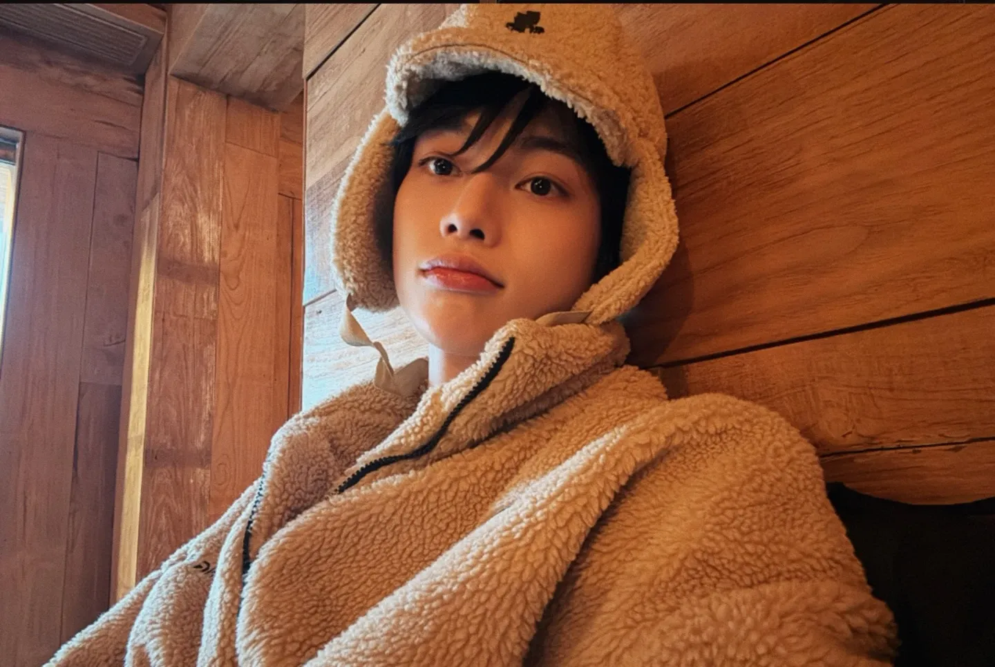 Recent activity shot of Hanbin (TEMPEST)