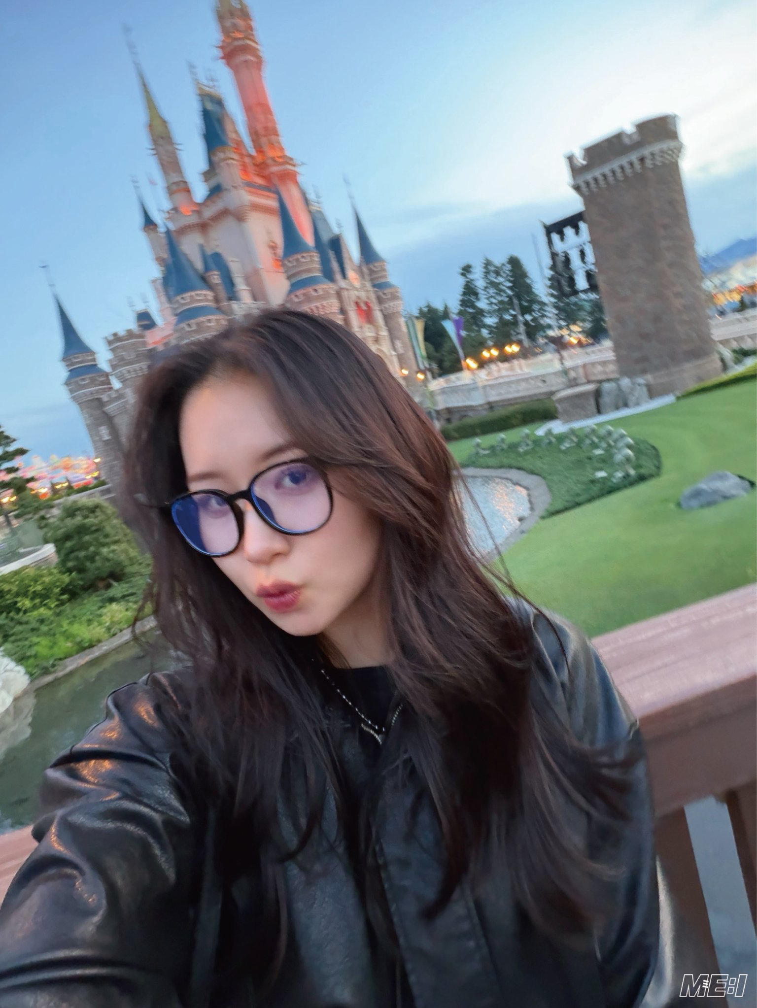 Recent activity shot of Kasahara Momona (ME:I)