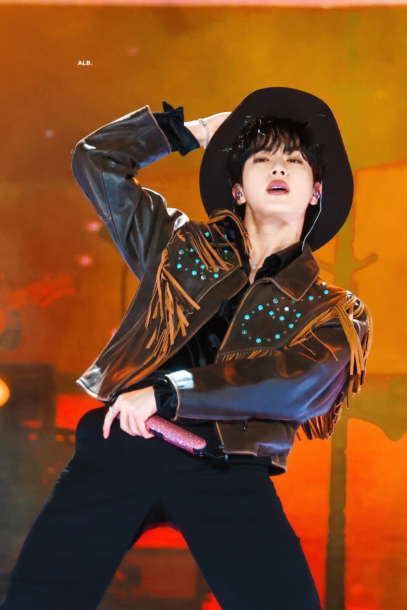 Foto terbaru Jin (BTS)