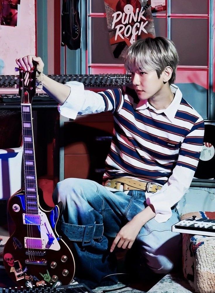 Foto aktivitas terbaru Baekhyun (EXO)