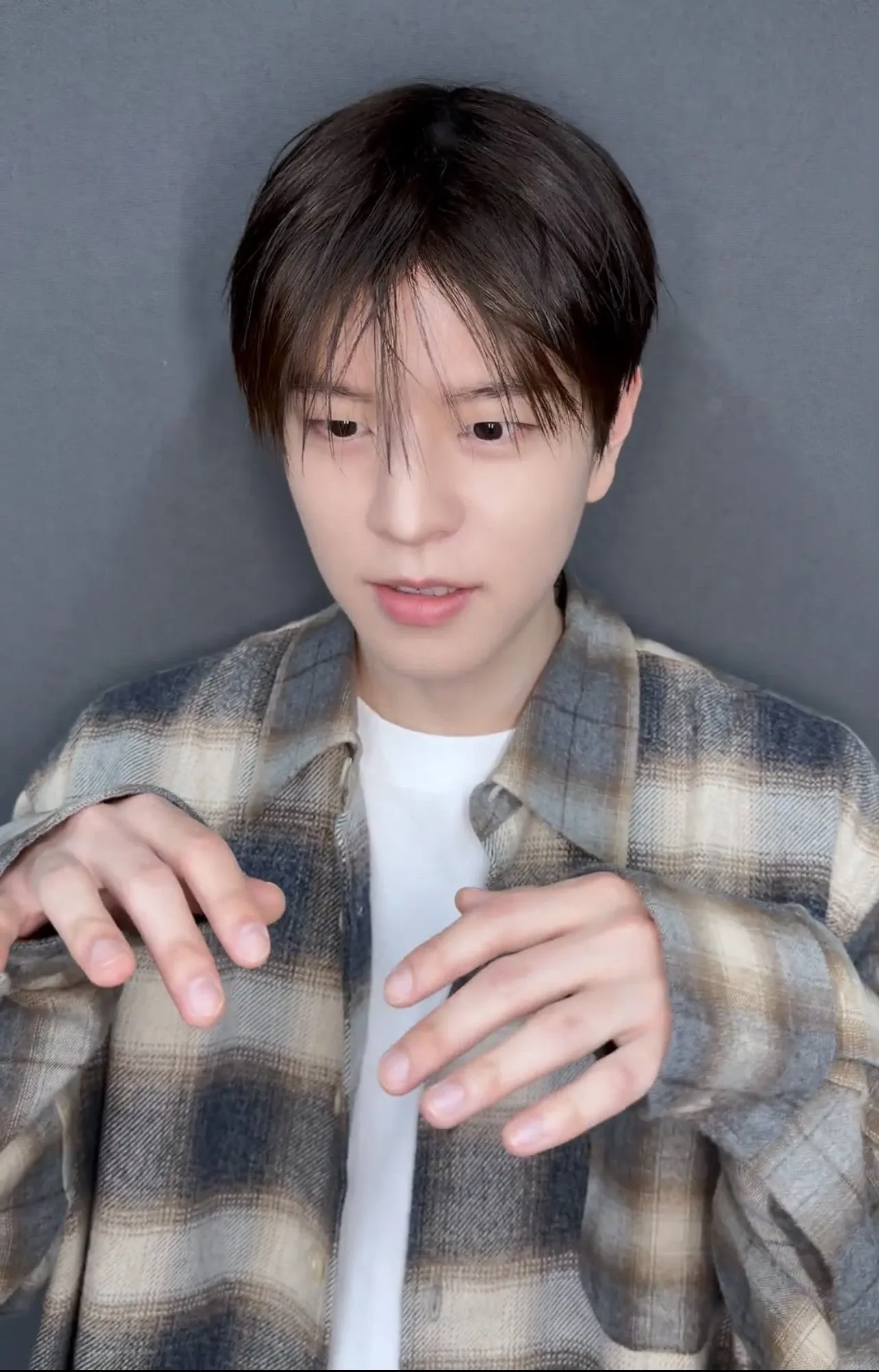 Behind-the-scenes cut of Seungmin (Stray Kids)