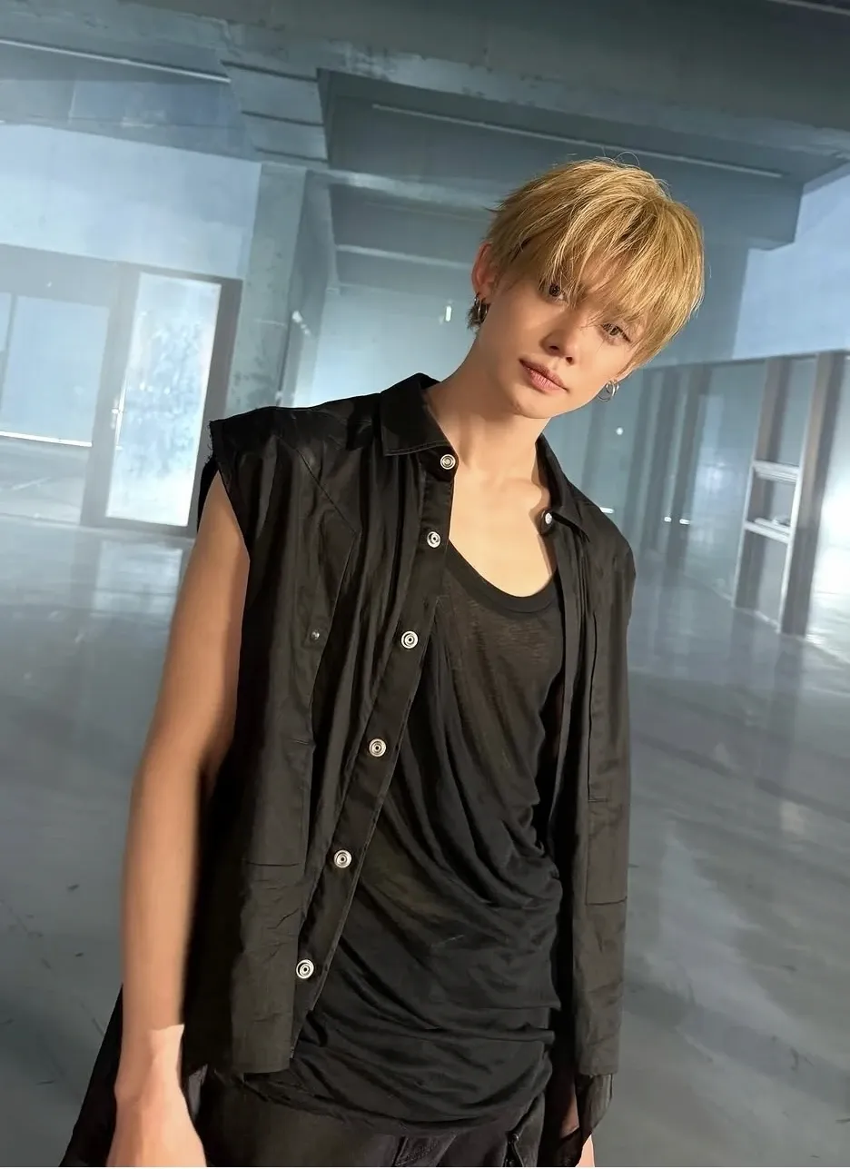 ヨンジュン (TOMORROW X TOGETHER)の最近の活動写真