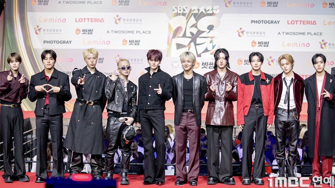 A moment captured by TREASURE's fan