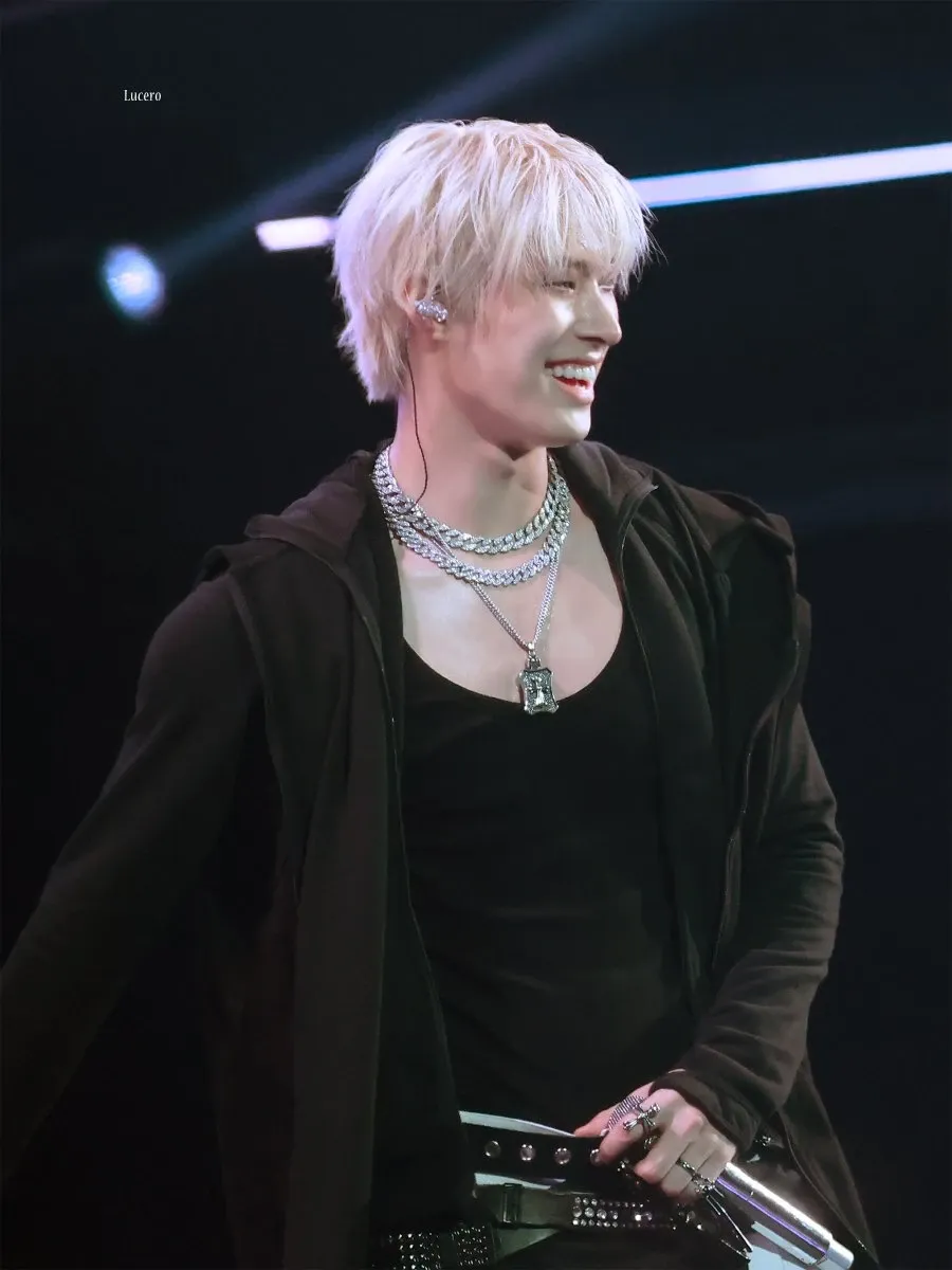 Behind-the-scenes cut of Mingi (ATEEZ)