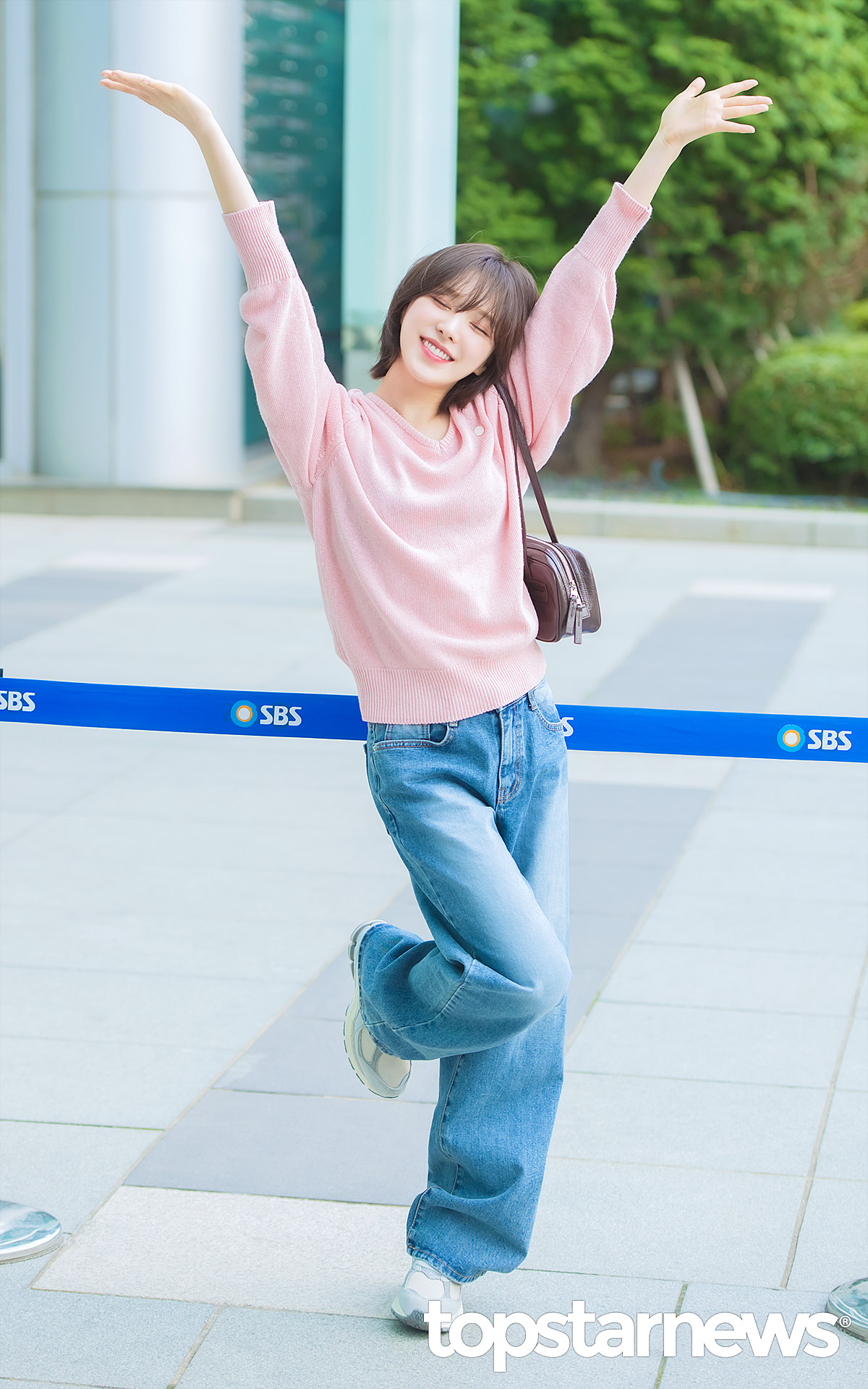 Recent activity shot of Wendy (Red Velvet)