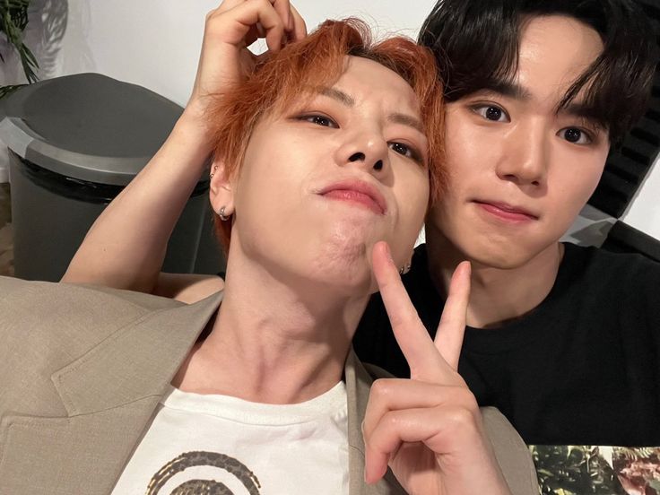 Behind-the-scenes cut of Kim Junseo (ALPHA DRIVE ONE)