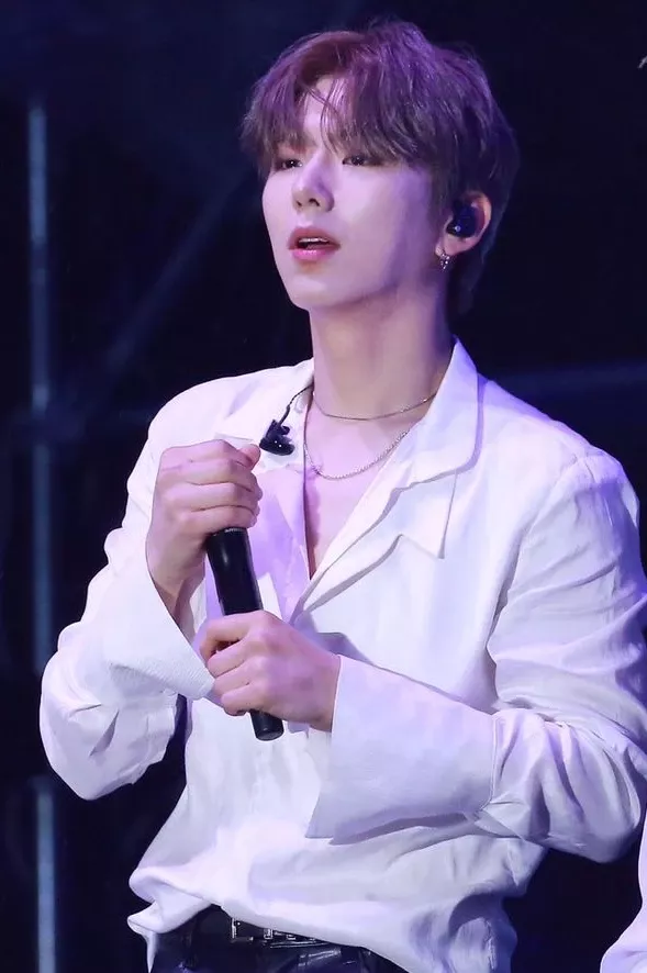 Potret di balik layar Kihyun (MONSTA X)