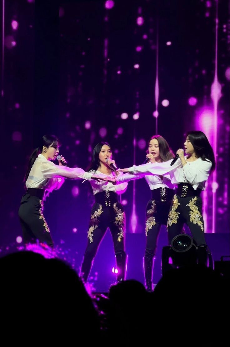 MAMAMOOの最近の活動写真