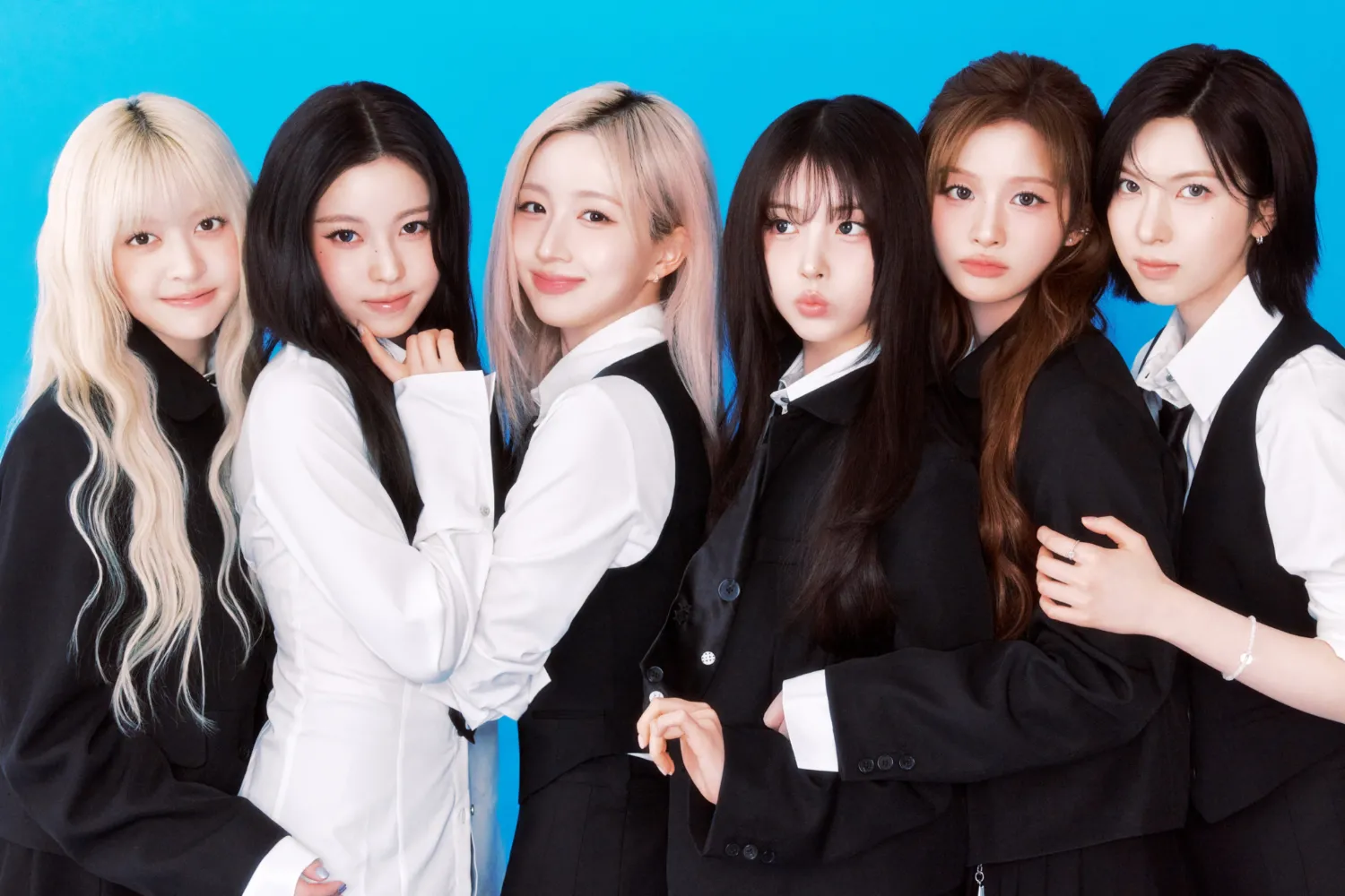 Recent activity shot of NMIXX