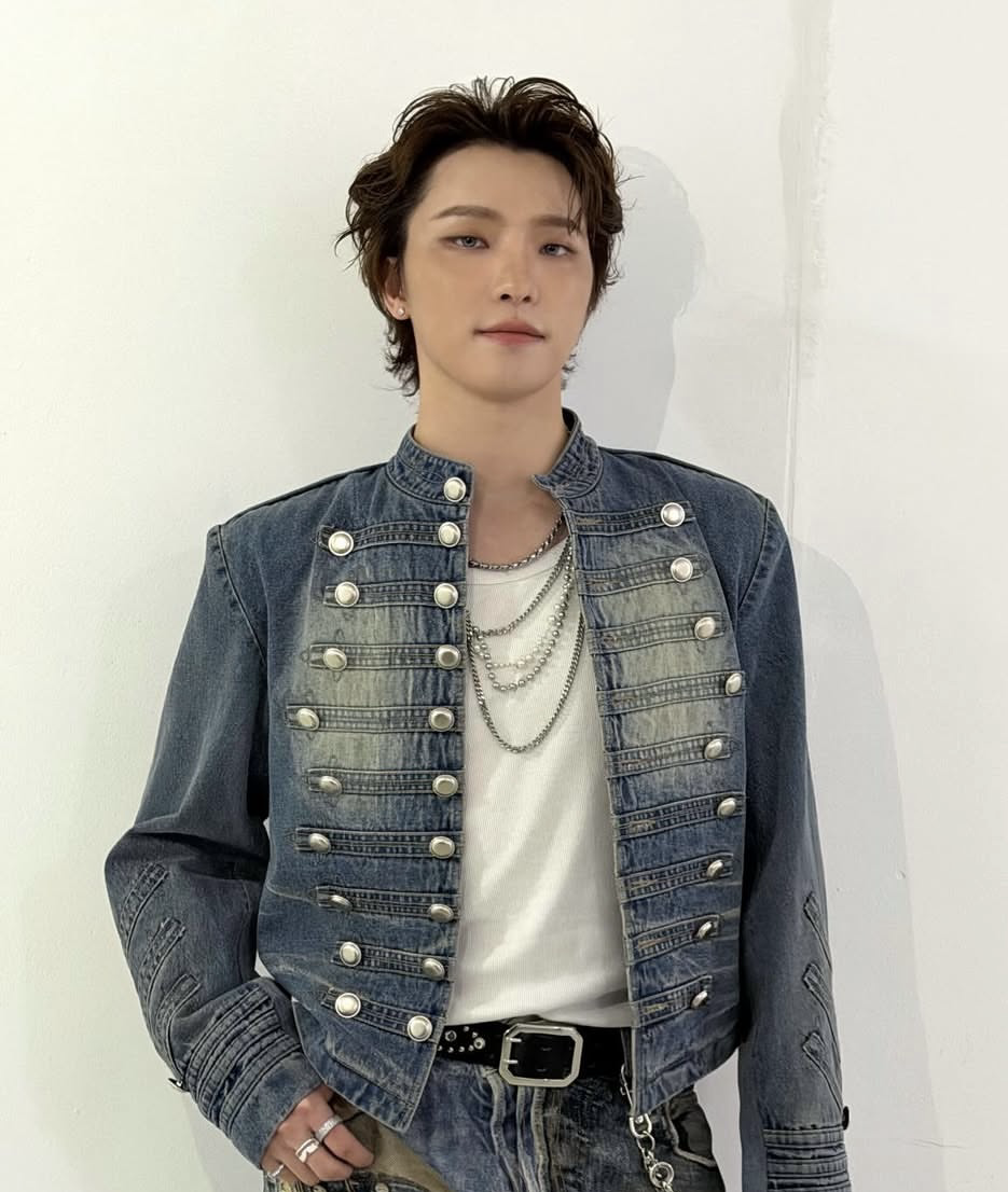 Recent activity shot of Dino (SEVENTEEN)