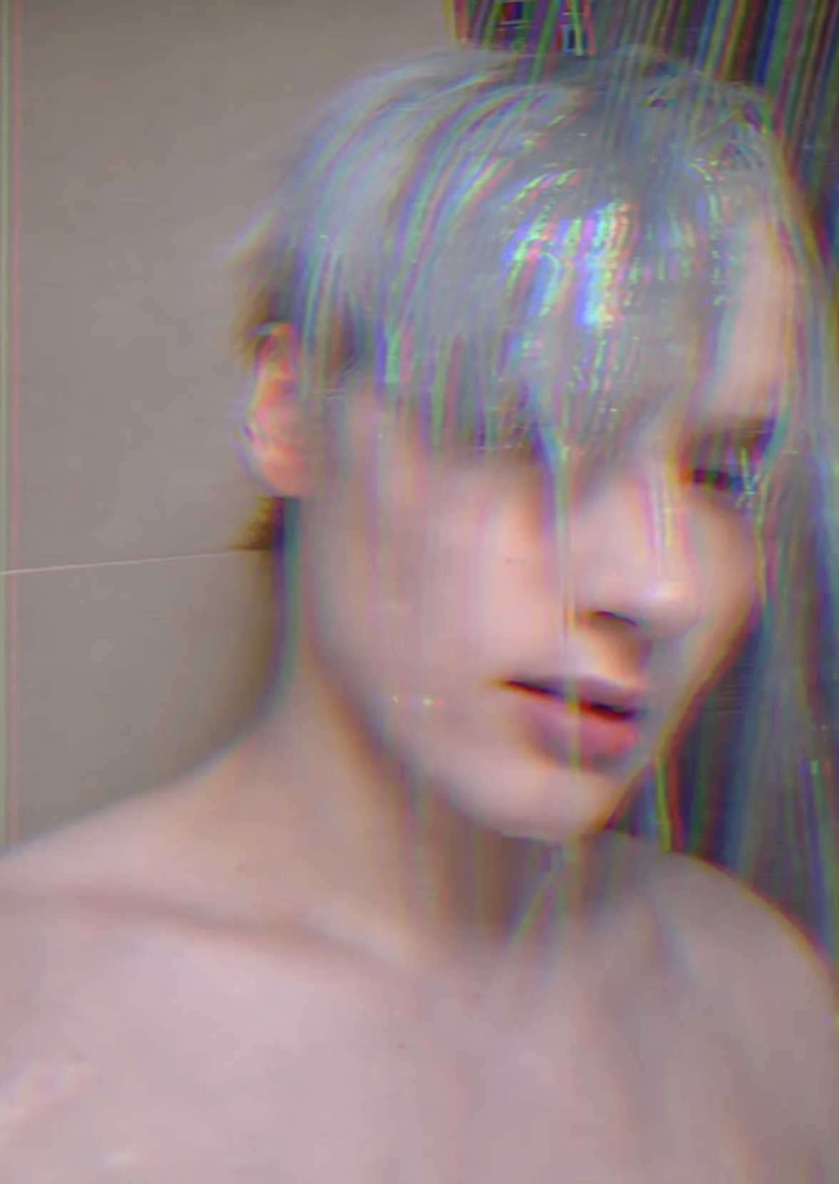 Latest photo of HueningKai (TOMORROW X TOGETHER)