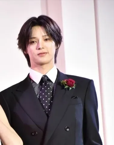 Behind-the-scenes cut of K (&TEAM)