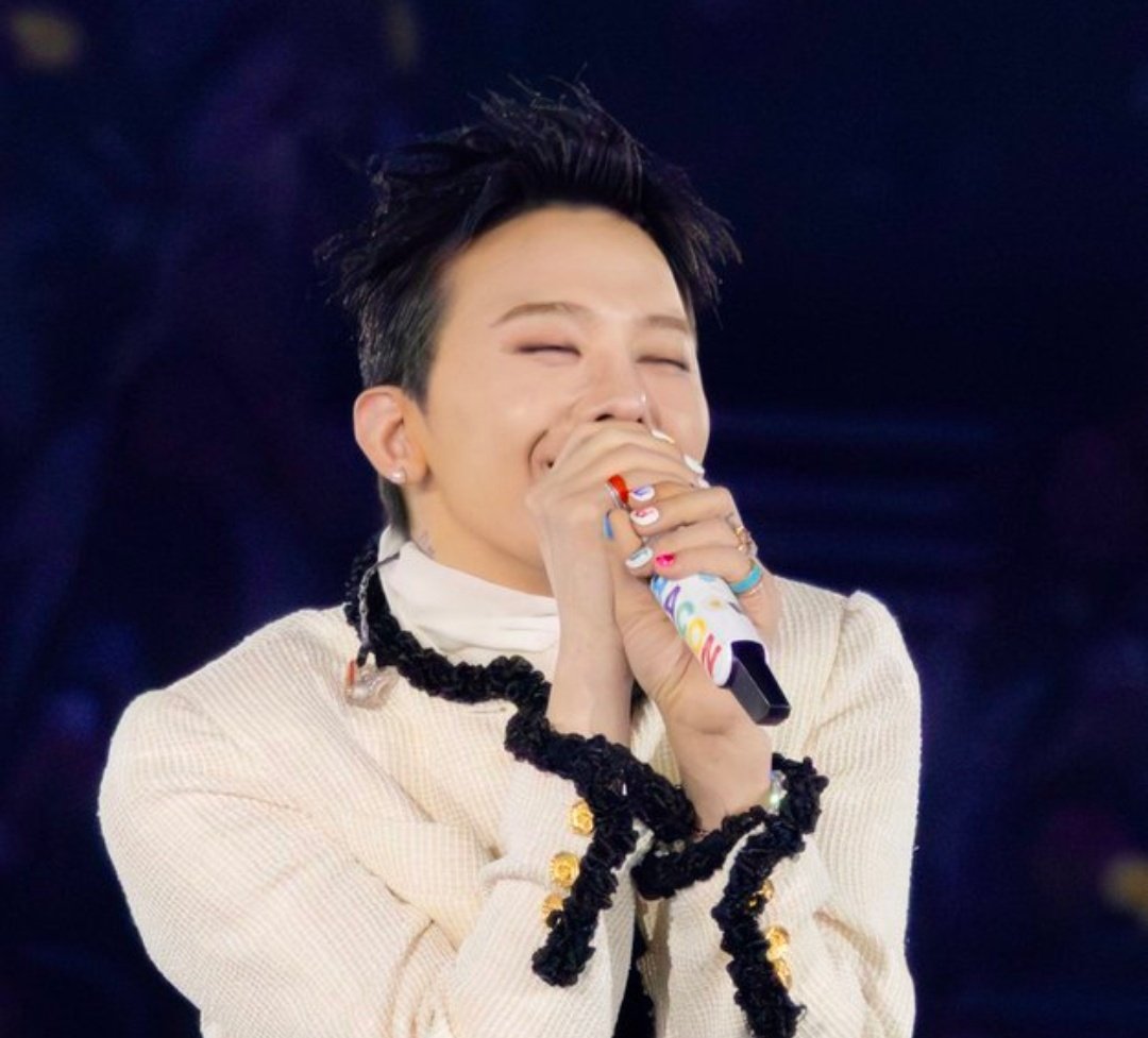 G-DRAGON (빅뱅) 최근 활동샷