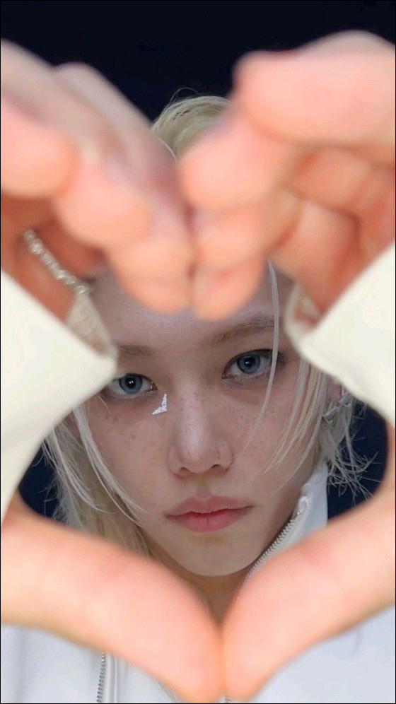 Boardファンがシェアした感性あふれる壁紙